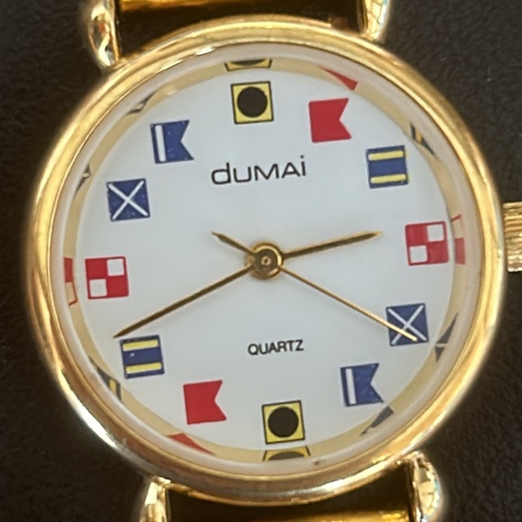 Dumai Flag Design Watch - Picture 1 of 15